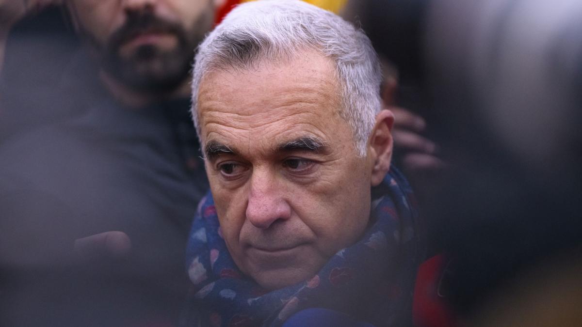 Calin Georgescu cere demisia ministrului de Externe dupa furtul Tezaurului Dacic Unde era paza