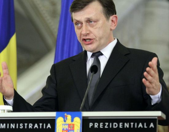 Crin Antonescu Deciziile Coalitiei sunt clare dar nu stim pe cine sustine USR in final nici candidatii suveranistilor