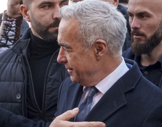 Jandarmeria il acuza pe Calin Georgescu de minciuni la TV privind angajatii dupa procesul de la ICCJ