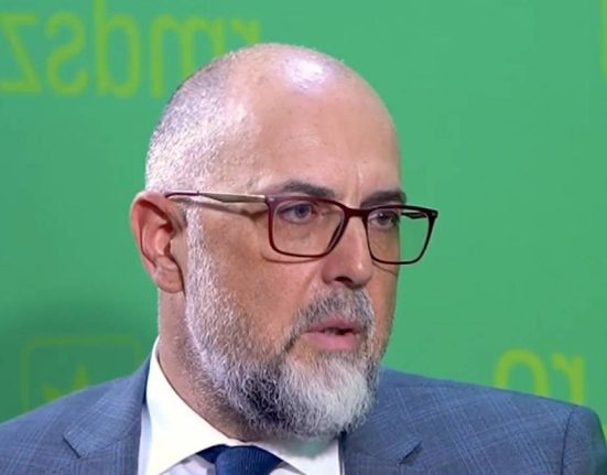 Kelemen Hunor ii cere lui Iohannis sa rupa tacerea Mi e teama ca Crin Antonescu va suporta consecintele lipsei de comunicare si transparenta