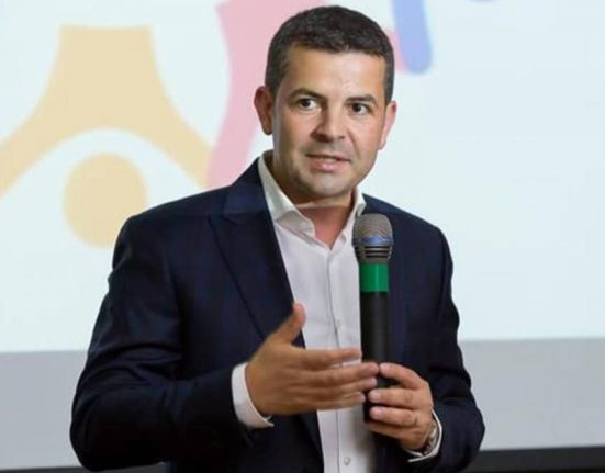 Surse Propunere controversata pentru SGG Daniel Constantin cerut si sustinut de Bolojan