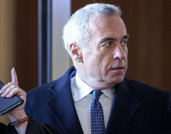Calin Georgescu l a insultat pe presedintele interimar al Romaniei