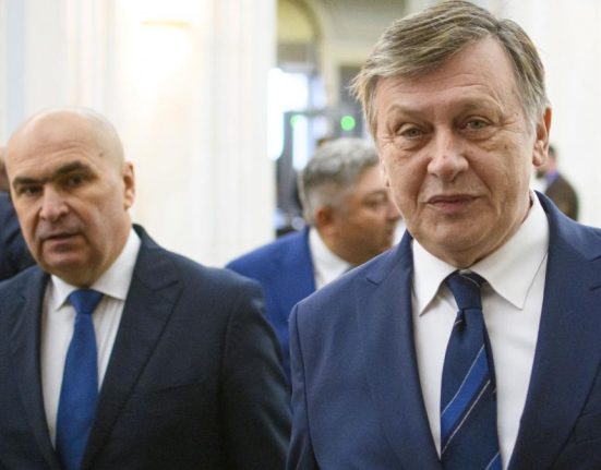 Crin Antonescu dupa plecarea lui Iohannis Discutam despre viitor Despre Bolojan Un semn bun