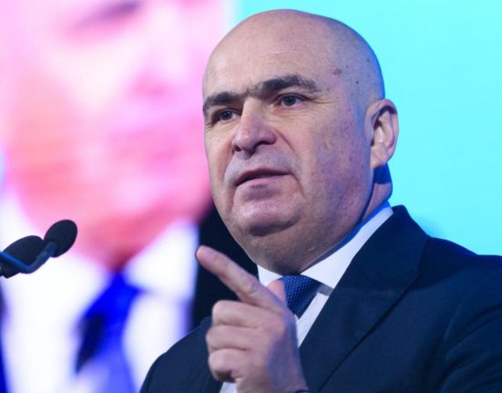 Ilie Bolojan a discutat la telefon cu Maia Sandu care l a felicitat pentru preluarea interimatului Moldova nu e singura