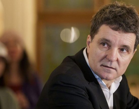 Nicusor Dan despre motiune E de asteptat sa nu treaca O tara cu presedinte si guvern interimar nu transmite semnal bun