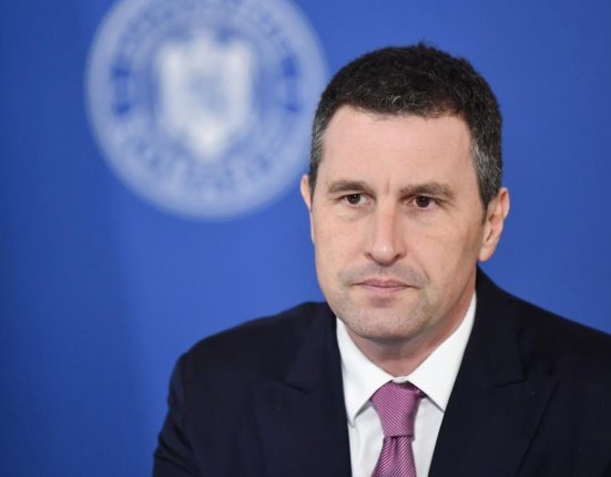 Barna Primele 2 luni indica reducerea cheltuielilor cu 5