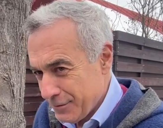 Calin Georgescu a refuzat sa raspunda la intrebari despre bani