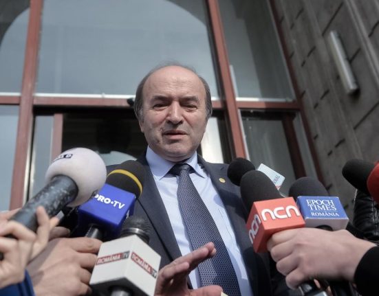 Ce va decide CCR daca Georgescu contesta respingerea candidaturii Explicatiile lui Tudorel Toader
