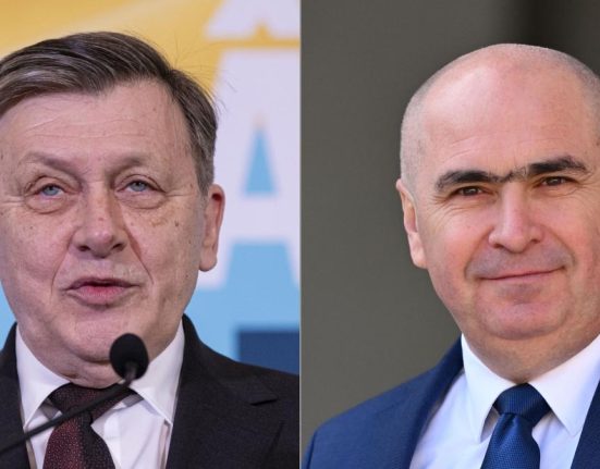 Crin Antonescu glumet De ce l ar arunca pe Ilie Bolojan din barca