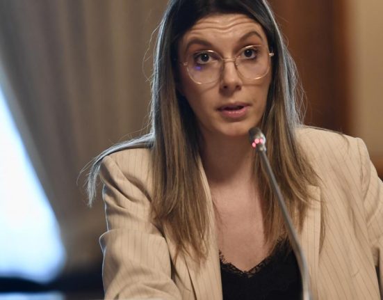 Diana Buzoianu Sefii RA APPS afirma cu tupeu ca nu folosesc bani publici