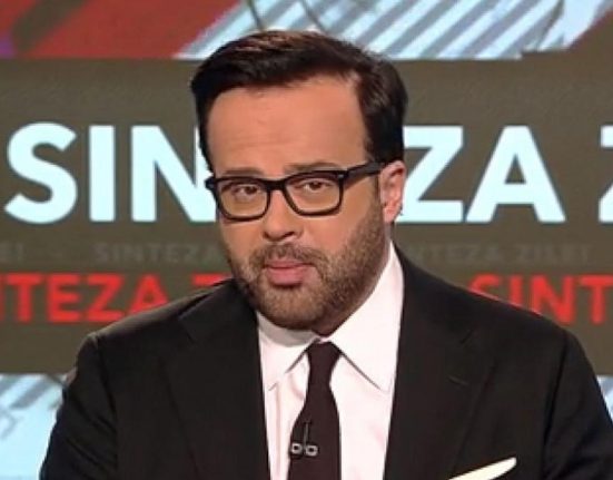 Mihai Gadea Circul e la suveranisti Doamna Gavrila a sunat la 112 dar a venit doar Politia