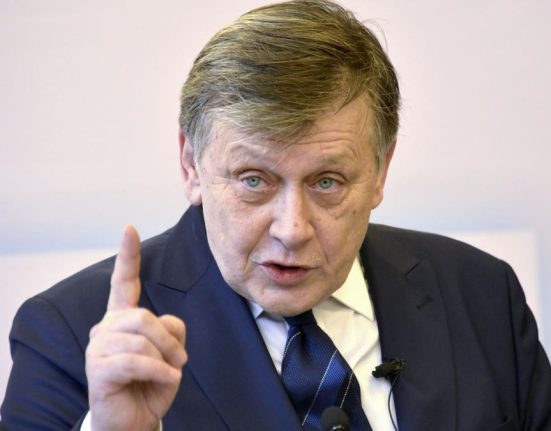 Reactia lui Antonescu dupa decizia CCR Mi as fi dorit sa l inving la vot pe Calin Georgescu