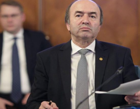 Tudorel Toader despre candidatura lui Georgescu CCR se bazeaza pe Constitutie nu pe procedura penala precedentul Sosoaca exista