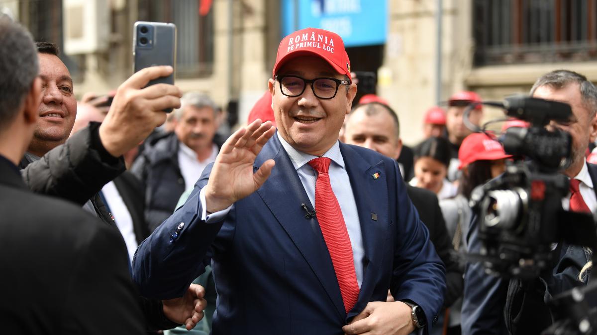 Victor Ponta candidat independent prezidentiale 2025 functii avere CV controverse familie