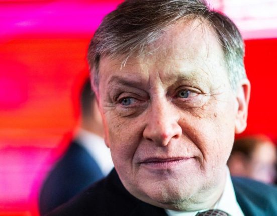 Crin Antonescu despre Viktor Orban Nu impartasesc multe pareri cu el dar este un model