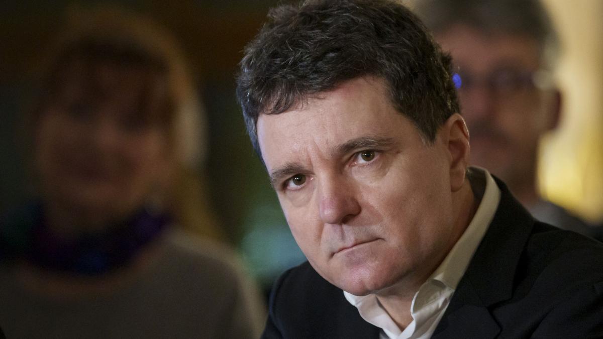 Din ce a trait Nicusor Dan inainte de politica Salariul din Franta si de la Academie Ce spune despre Matei Paun Nu mi a dat bani