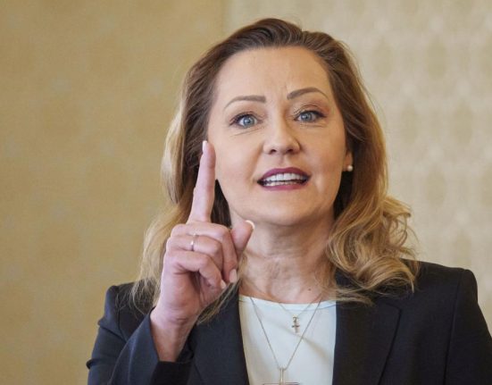 Elena Lasconi mesaj pentru contestatarii din USR De ce sa mi fac alt partid Sa plece ei cu Nicusor