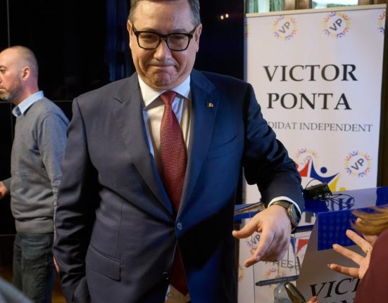 Marcel Ciolacu ii cere lui Victor Ponta sa se retraga din alegeri Nu te mai crede nimeni suveranist
