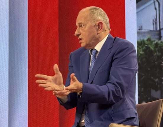 Mircea Geoana Americanii vor pastra trupe in Europa dar nu toate Ce poate face Romania pentru mentinerea prezentei militare a SUA