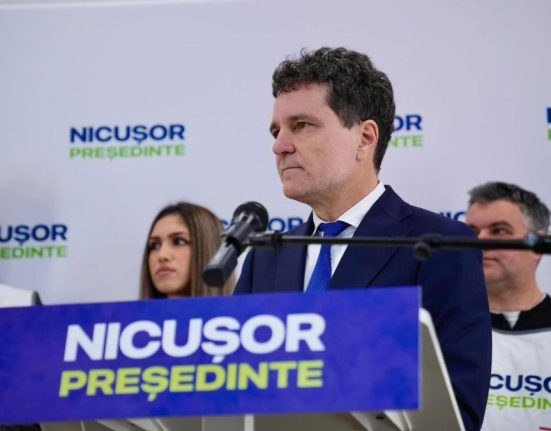 PSD ii cere lui Nicusor Dan sa dezvaluie identitatea donatorilor