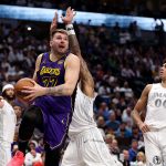 Revenire spectaculoasa pentru Luka Doncic in Dallas LeBron James atinge un record istoric in NBA