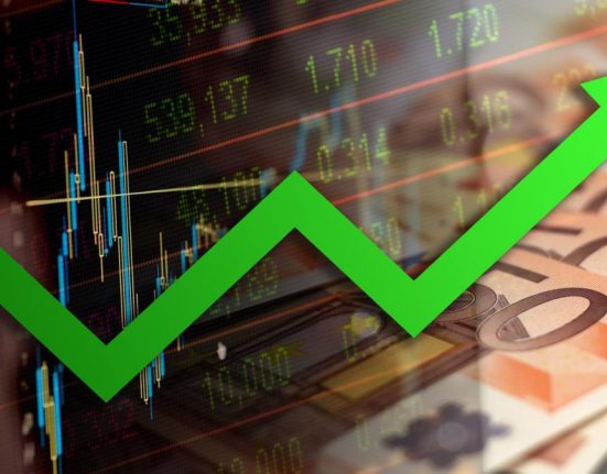 BNR anunta un curs record pentru euro 50991 lei