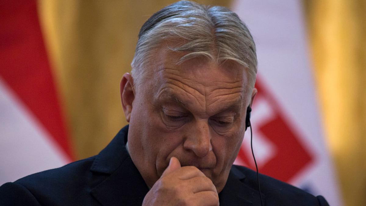 Dilema lui Viktor Orban Prietenia esuata cu George Simion expune slabiciunea extremei drepte