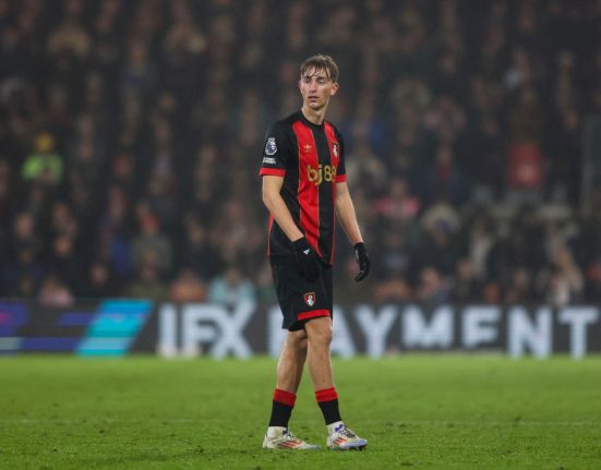 Dorit de Liverpool si Chelsea Dean Huijsen semneaza cu Real Madrid