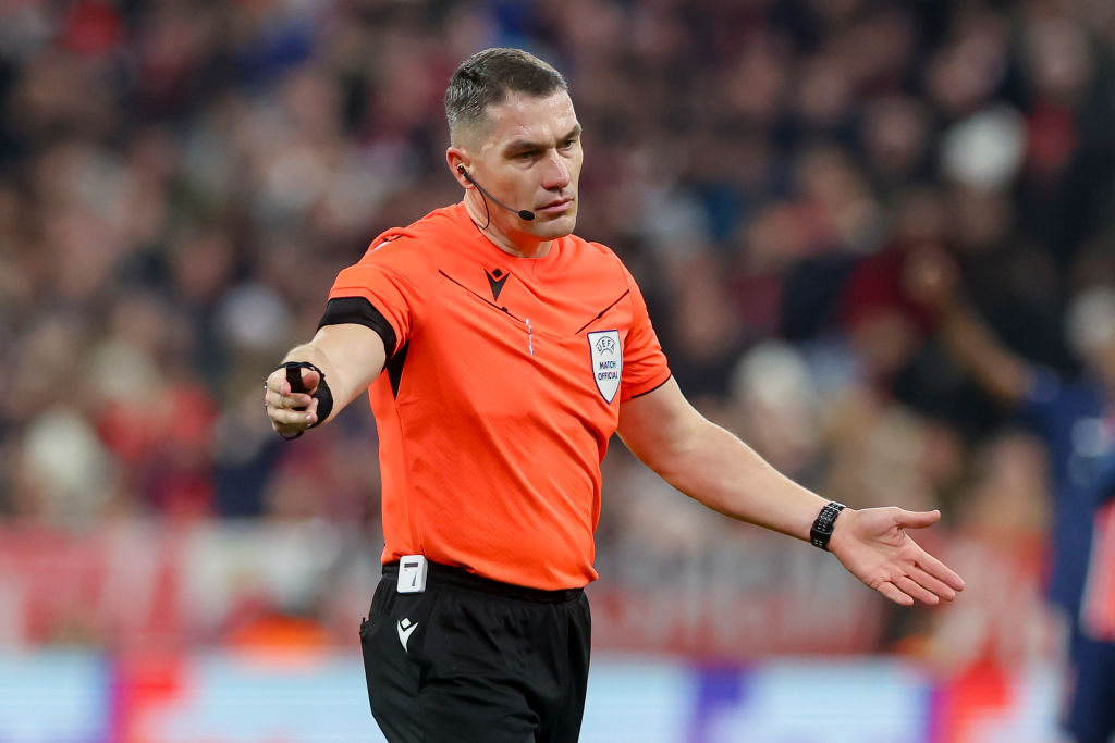 Kovacs revine in Liga 1 Arbitrul finalei conduce Dinamo U Cluj