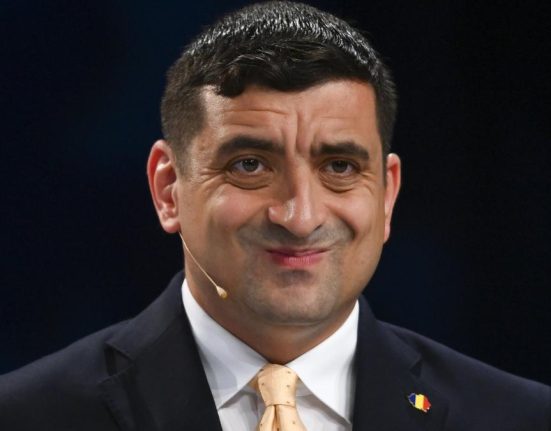 MAE acuza campania lui George Simion de manipulare