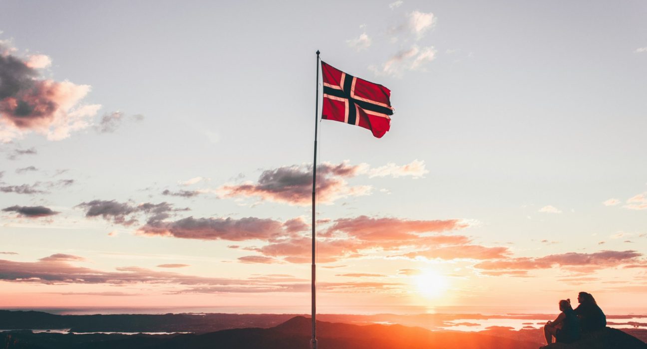 Norvegienii se lupta pentru biletele semifinalei Europa League Un fan a vandut unul dintre cei mai scumpi pesti din Scandinavia pentru a ajunge la meci