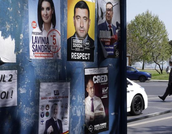 Politico Victoria lui George Simion la prezidentiale poate destabiliza Romania