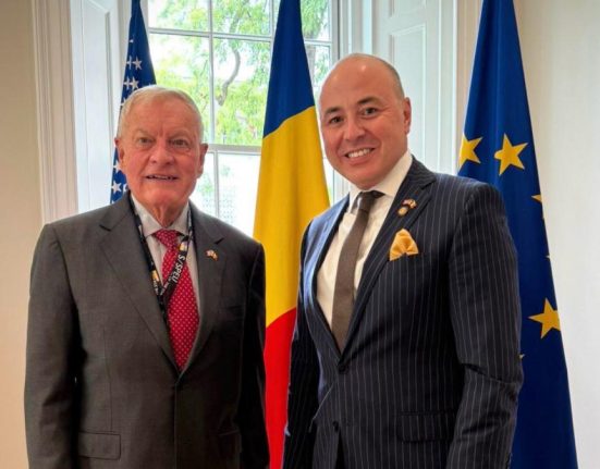 Ambasadorul Romaniei in SUA Andrei Muraru inalnire cu emisarul lui Trump