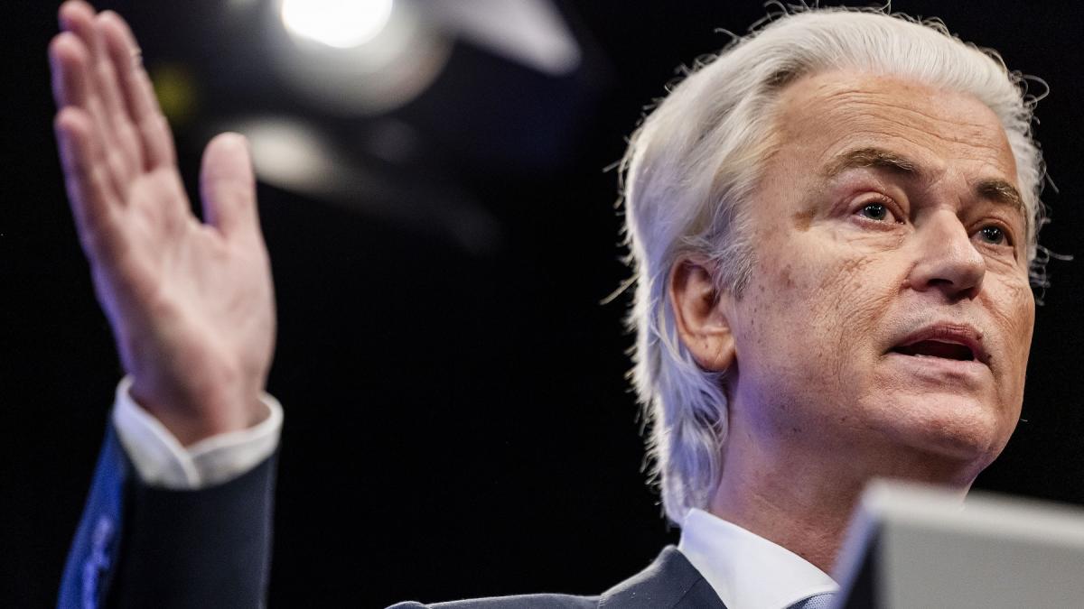 Criza politica in Olanda Geert Wilders isi retrage partidul