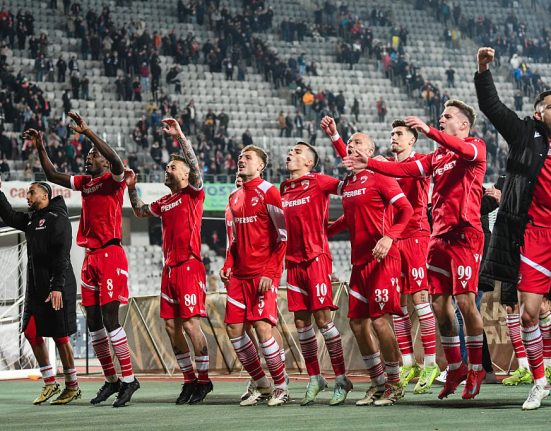 Dennis Politic a semnat cu FCSB