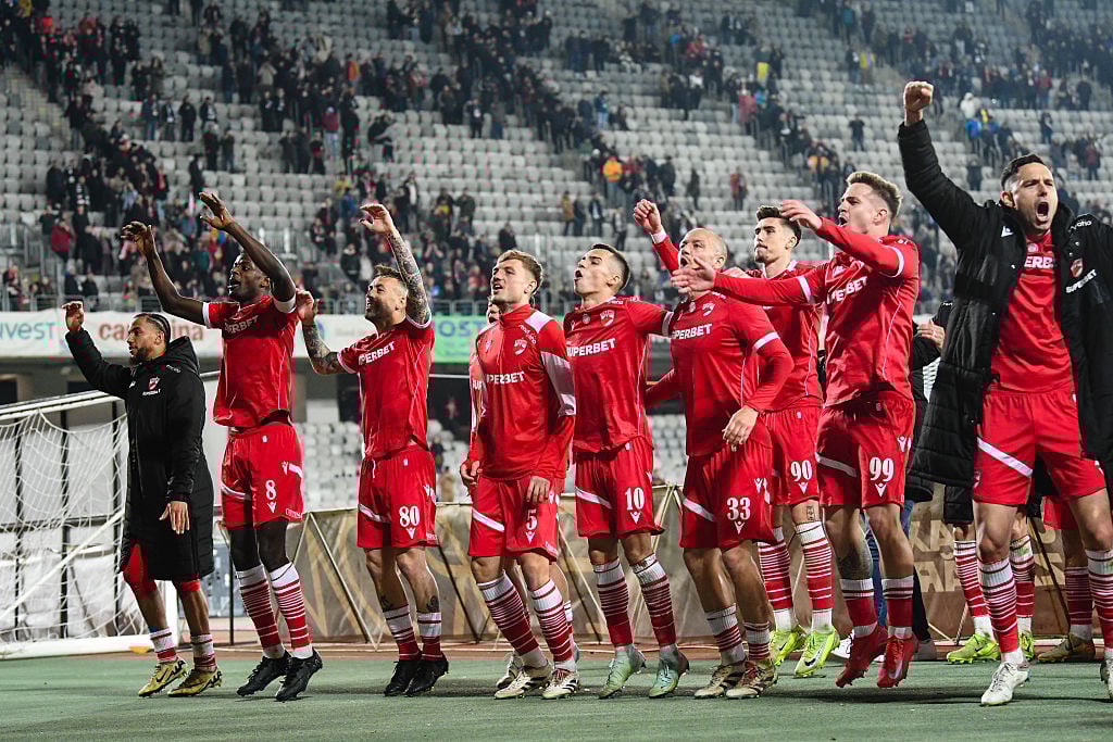 Dennis Politic a semnat cu FCSB
