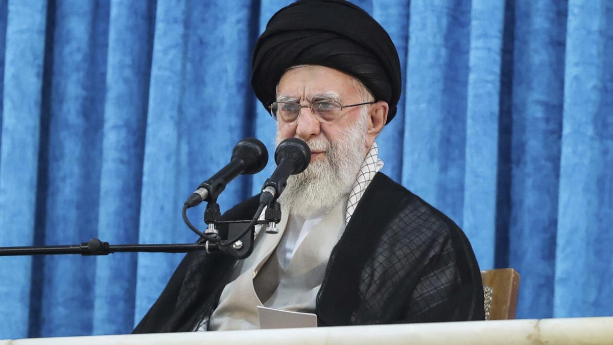 Khamenei se teme de asasinat si sta ascuns in buncar