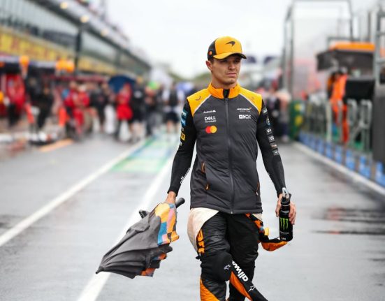 Lando Norris lider surpriza la Barcelona