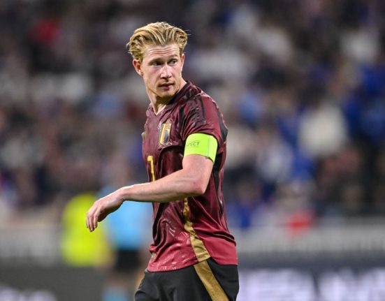 Napoli aproape sa l aduca pe De Bruyne Conte ramane la campioana Serie A