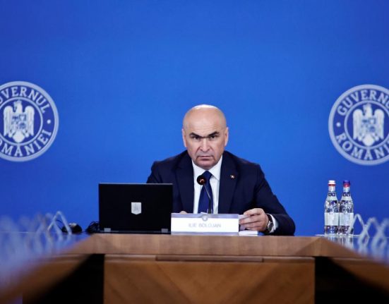 Primul set de masuri de austeritate adoptat vineri