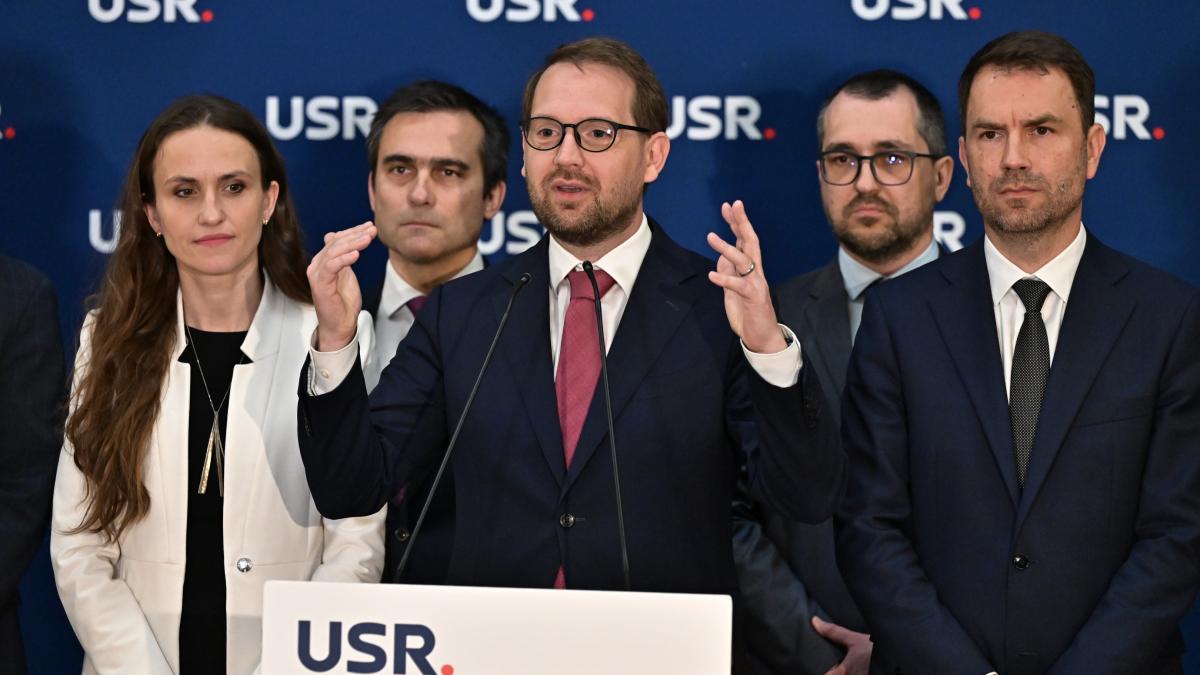 USR nu accepta impozitul progresiv si pensiile mici