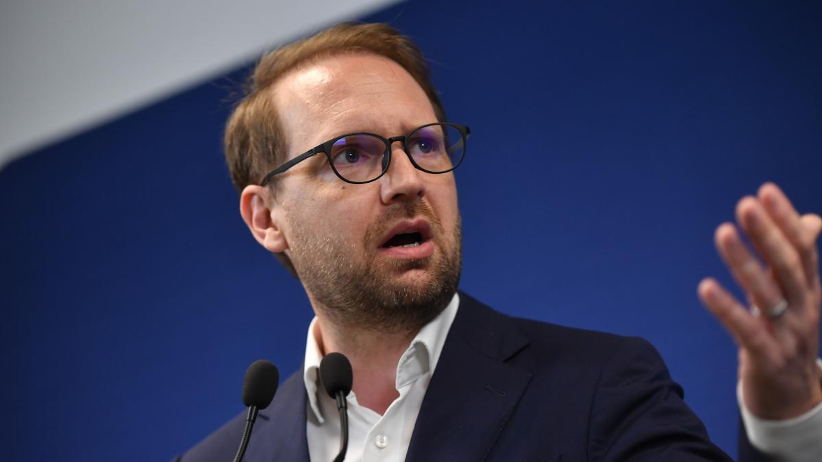 USR refuza premier tehnocrat si rotatia guvernamentala Fritz Ilie Bolojan este cel potrivit