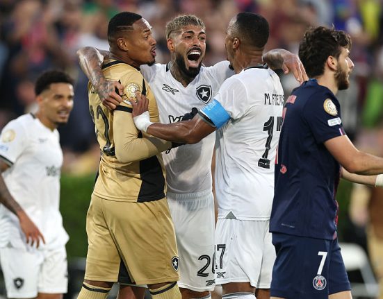 soc pentru campioana europei PSG a fost invinsa de Botafogo