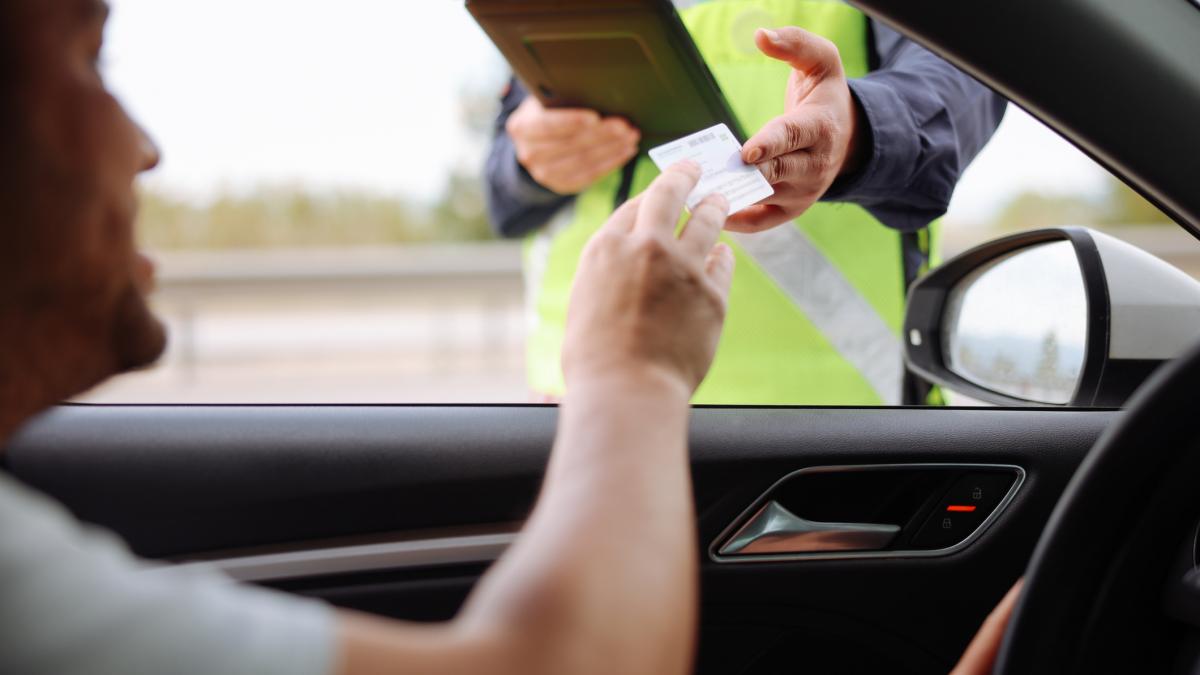 Amenda neplatita in 90 de zile duce la suspendarea permisului