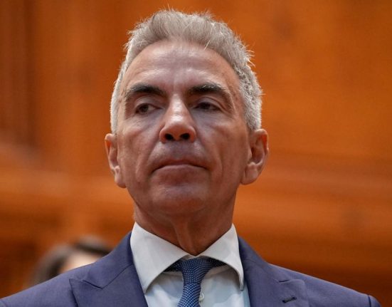Angajatii din Guvern solicita demisia vicepremierului Anastasiu