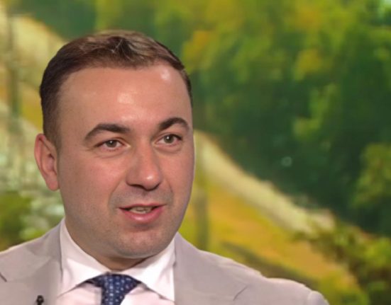 Bogdan Ivan intreaba serviciile de informatii despre ONG urile de Mediu
