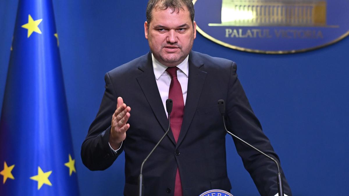 Cseke Attila anunta desfiintarea zeci de mii de posturi in primarii