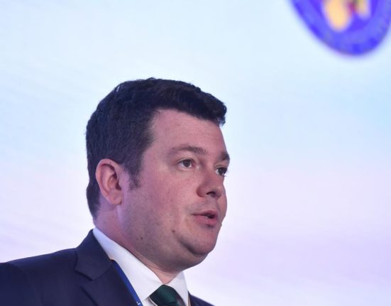 Directorul Nuclearelectrica Cosmin Ghita renunta la 20 din salariu
