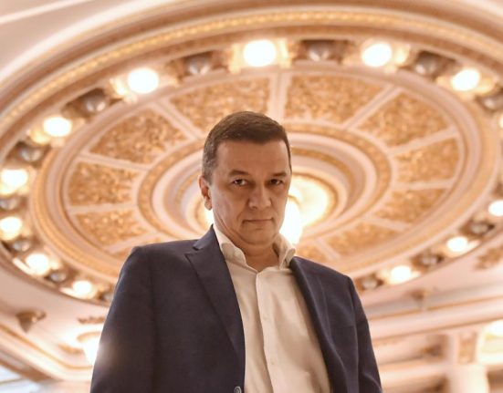 Grindeanu acuza USR de copierea amendamentelor PSD