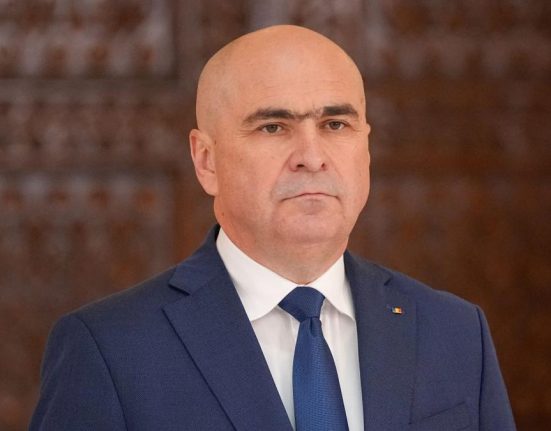 Ilie Bolojan Trebuie sa restrangem cabinetele si functiile